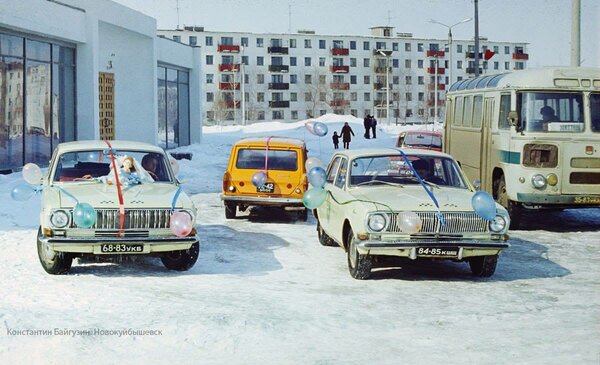 14 фотографий с автомобилями времен СССР авто