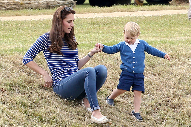 Кейт Миддлтон рассказала, каким рукоделием занимается со своими детьми монархии