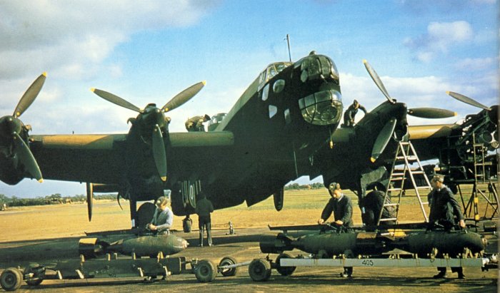 Гроза небес: 6 знаковых тяжелых бомбардировщиков Второй мировой войны 