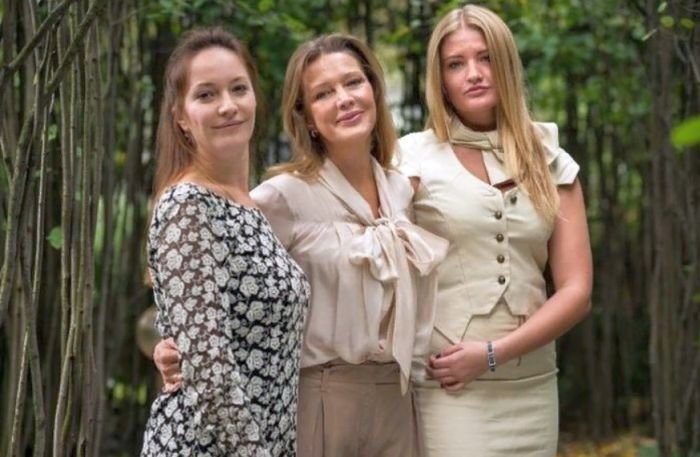 Почему Елена Проклова пять лет не общалась со своей семьей актриса